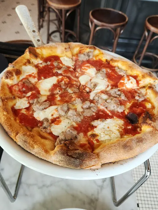 Seppe Pizza Bar Picture 6