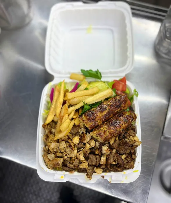 Yafa Shawarma Food Truck Picture 9