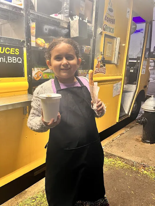 Yafa Shawarma Food Truck Picture 10