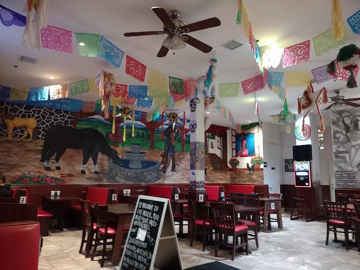 El Patron Restaurant & Lounge Picture 6