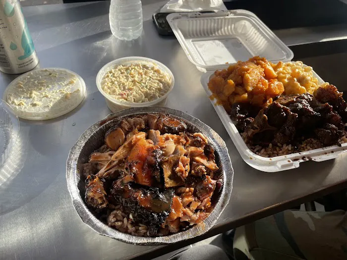 SI FISH & MORE INC Picture 2