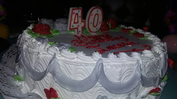 Golden Pastry Shop Picture 6