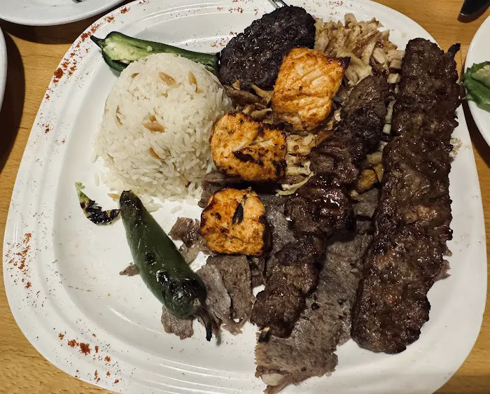 Zara Cafe Grill Picture 1