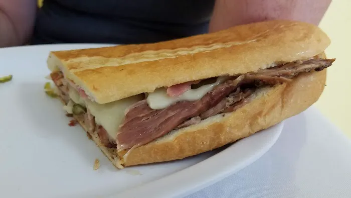 El Dorado Restaurant Bar&Grill Picture 8