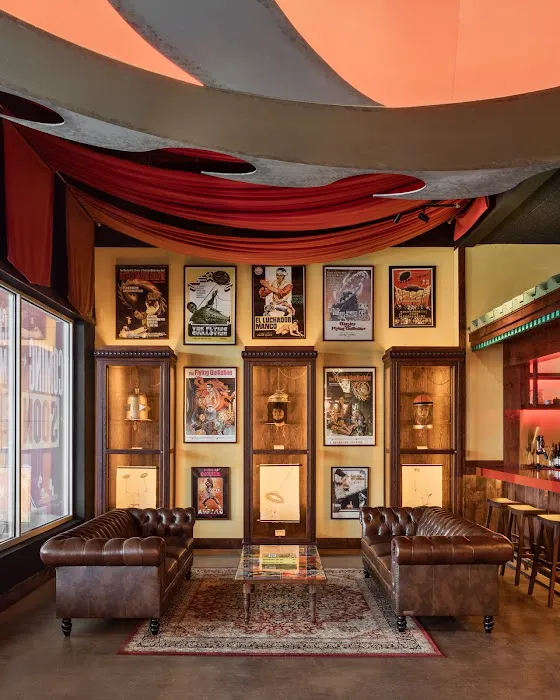 Flying Guillotine Picture 2