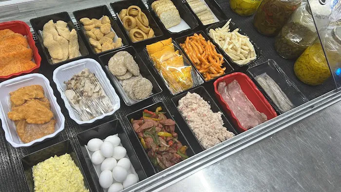 Yummy Bites Deli Picture 2