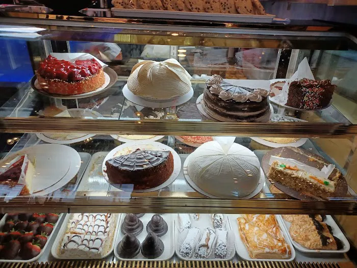 Hylan Diner Picture 7