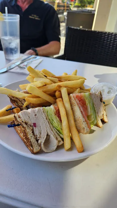 Hylan Diner Picture 9