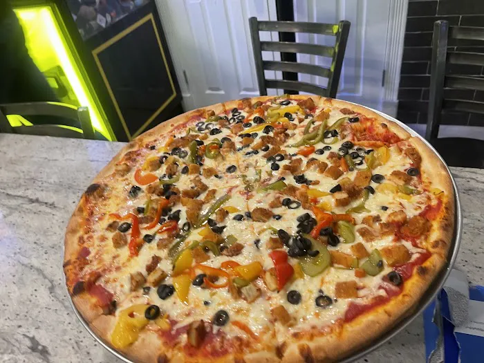 Bravo Pizza & Sports Bar Picture 3