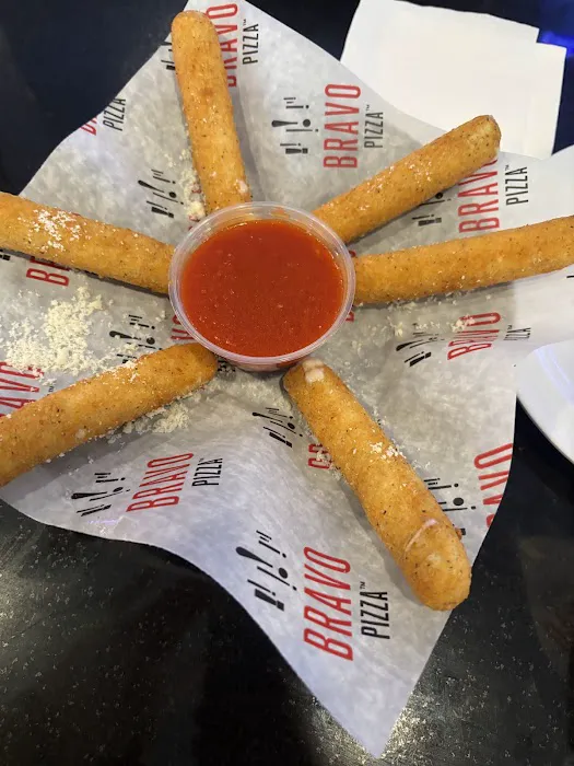 Bravo Pizza & Sports Bar Picture 5