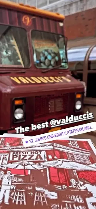 Valducci's Pizza Two Picture 5