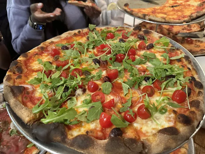 Pizzeria Giove Picture 5