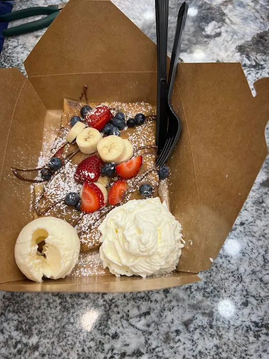 Island Crepes & Shakes Picture 9