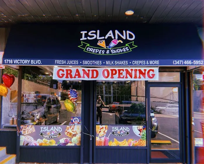 Island Crepes & Shakes Picture 3