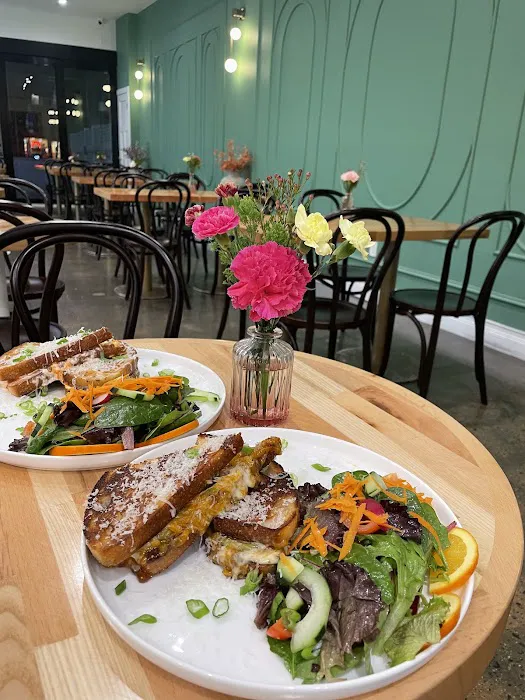 Cafe Juliet Picture 4