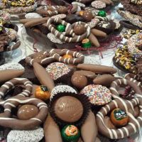 Lee Sims Chocolates ico