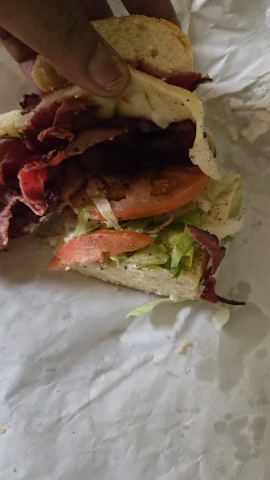 M & M Deli & Dairy Picture 4