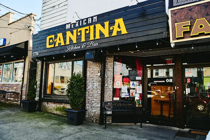 Mexican Cantina Restaurant & Bar Picture 6