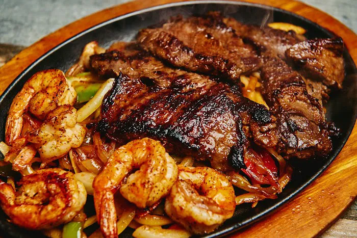 Mexican Cantina Restaurant & Bar Picture 4