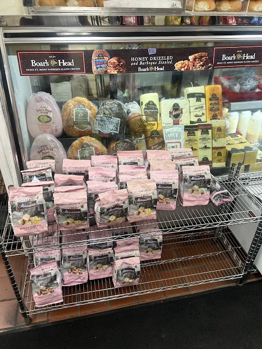 Plaza Bagels and Deli Picture 7