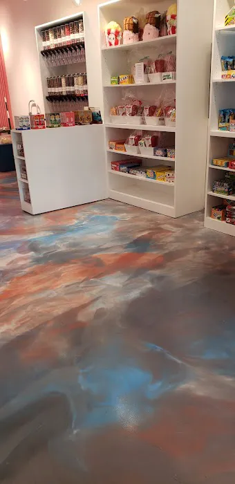 Sweets n' Such Candy Shop Picture 4