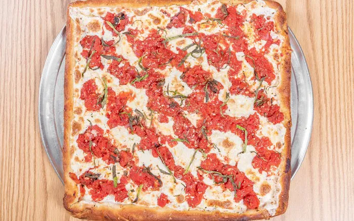 Plaza Pizza Picture 5