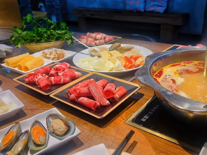 KC BBQ & Hotpot Picture 7