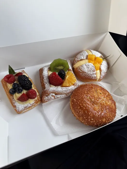 Paris Baguette Picture 8