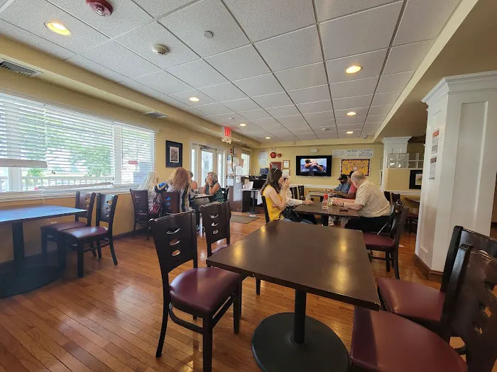 Harvest Cafe Picture 10