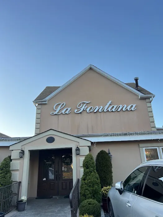 La Fontana Picture 2