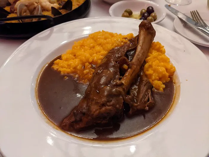 Taverna on the Bay Picture 4