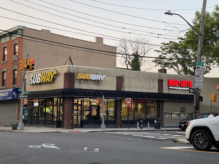 Subway - Staten Island - 90 Picture 5