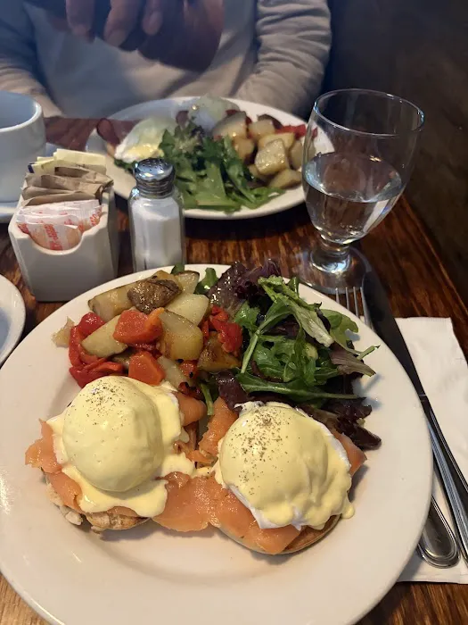 Olivier Bistro Picture 5