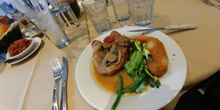 Cafe Milano Pizzeria and Restaurant Picture 6