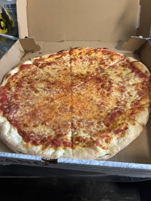 Cafe Milano Pizzeria and Restaurant Picture 10