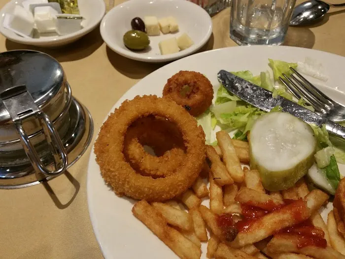 Cafe Milano Pizzeria and Restaurant Picture 3