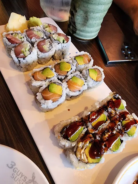 3 Guys Sushi Picture 7