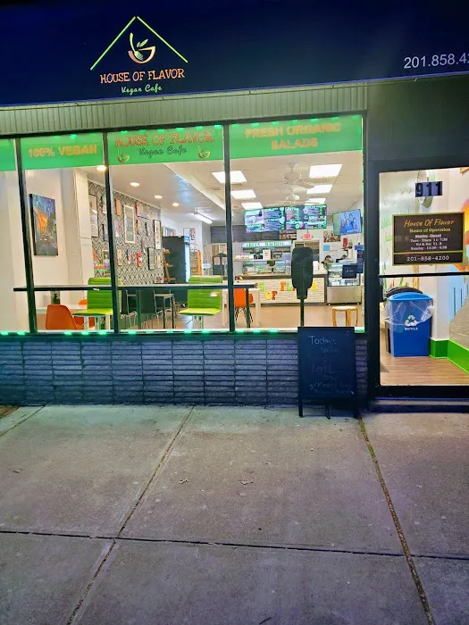 House of Flavor Picture 10