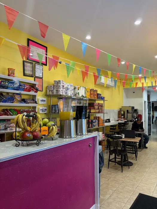 Montgomery Deli Picture 6