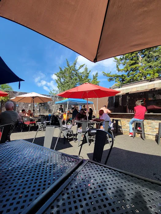 Randall Manor Tavern Picture 9