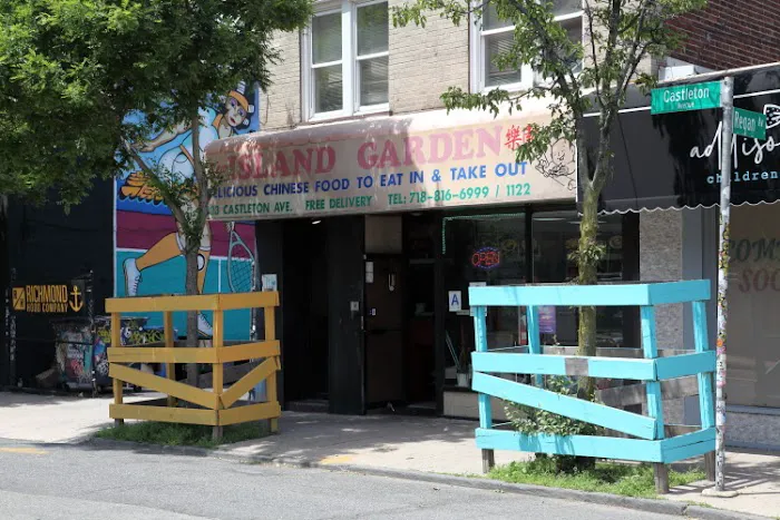 Island Garden Picture 7