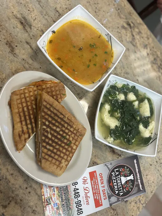 La Torretta Pizzeria Picture 7