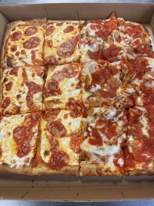 La Torretta Pizzeria Picture 6