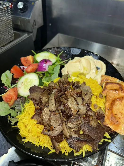 LE ROI LOUNGE AND BAR Picture 5