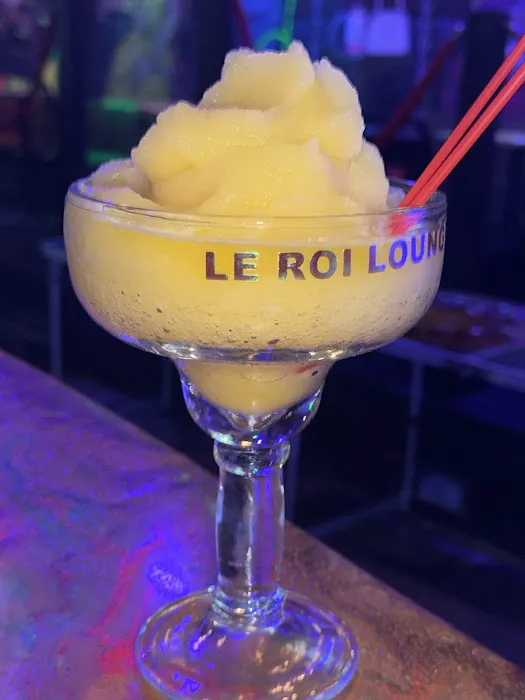 LE ROI LOUNGE AND BAR Picture 2