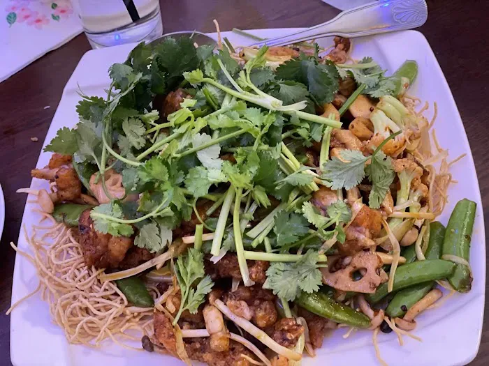 Ginza Sushi Lounge Picture 5