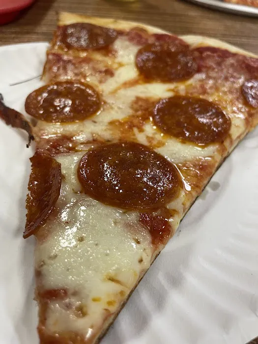 Lenny's Pizzeria Picture 1