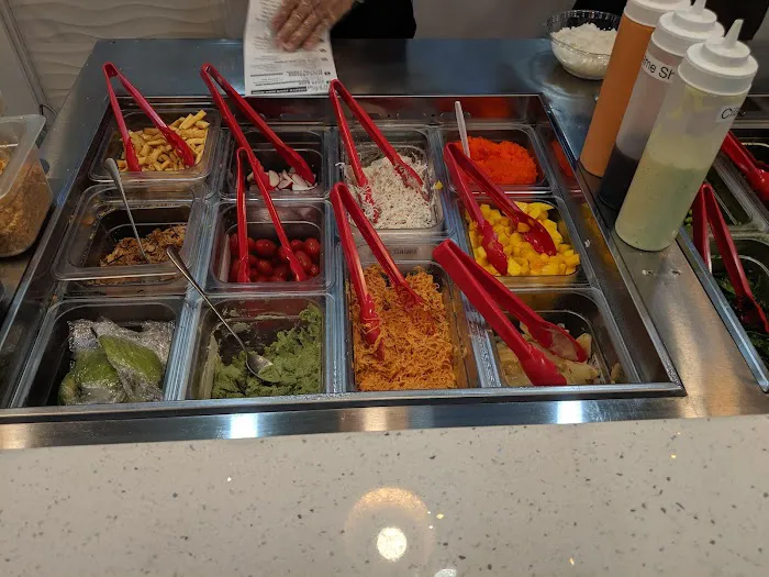 Hawaii Poke Bowl Picture 6