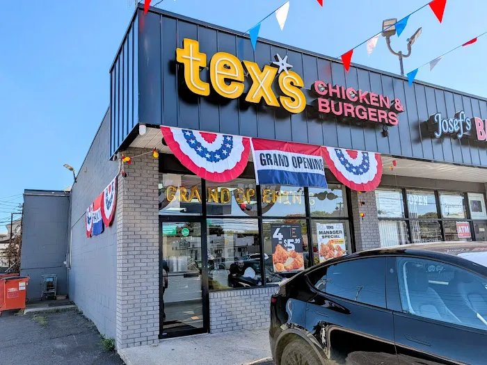 Tex's Chicken & Burgers Picture 3