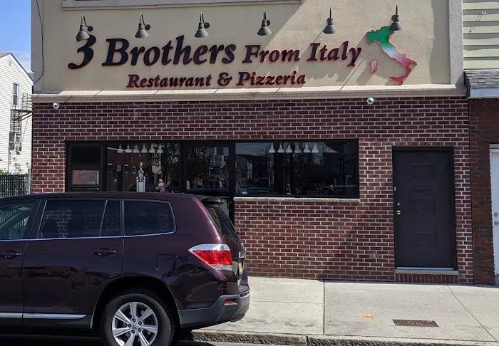 3 Bros Pizzeria Picture 1